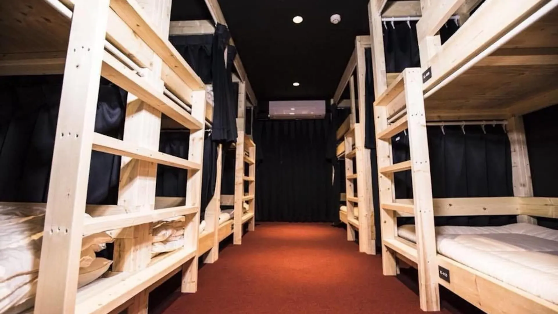Guesthouse Hostel Mangetak ゲストハウス マングタック広島 Χιροσίμα Ιαπωνία